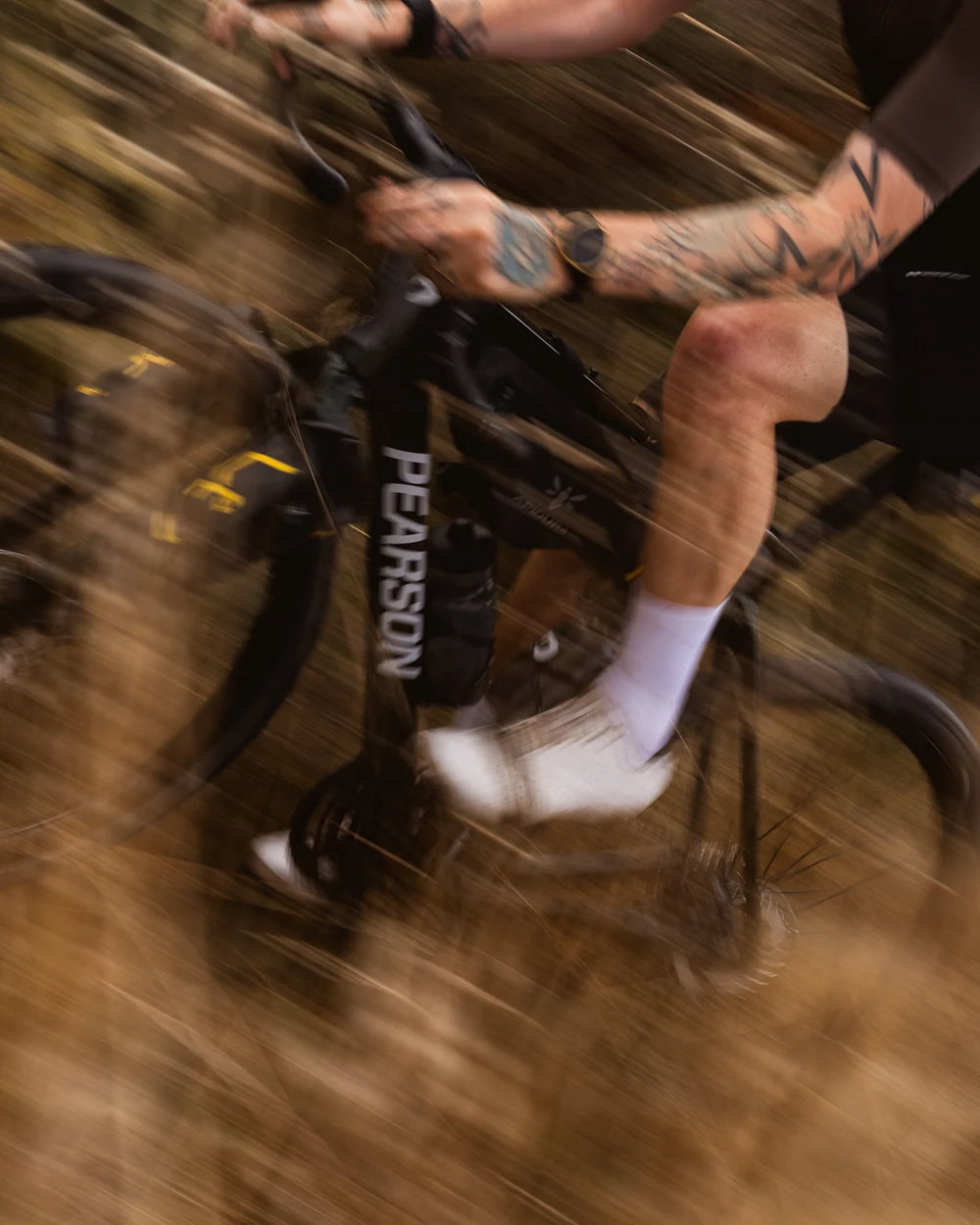 On&On Adventure in Black at speed