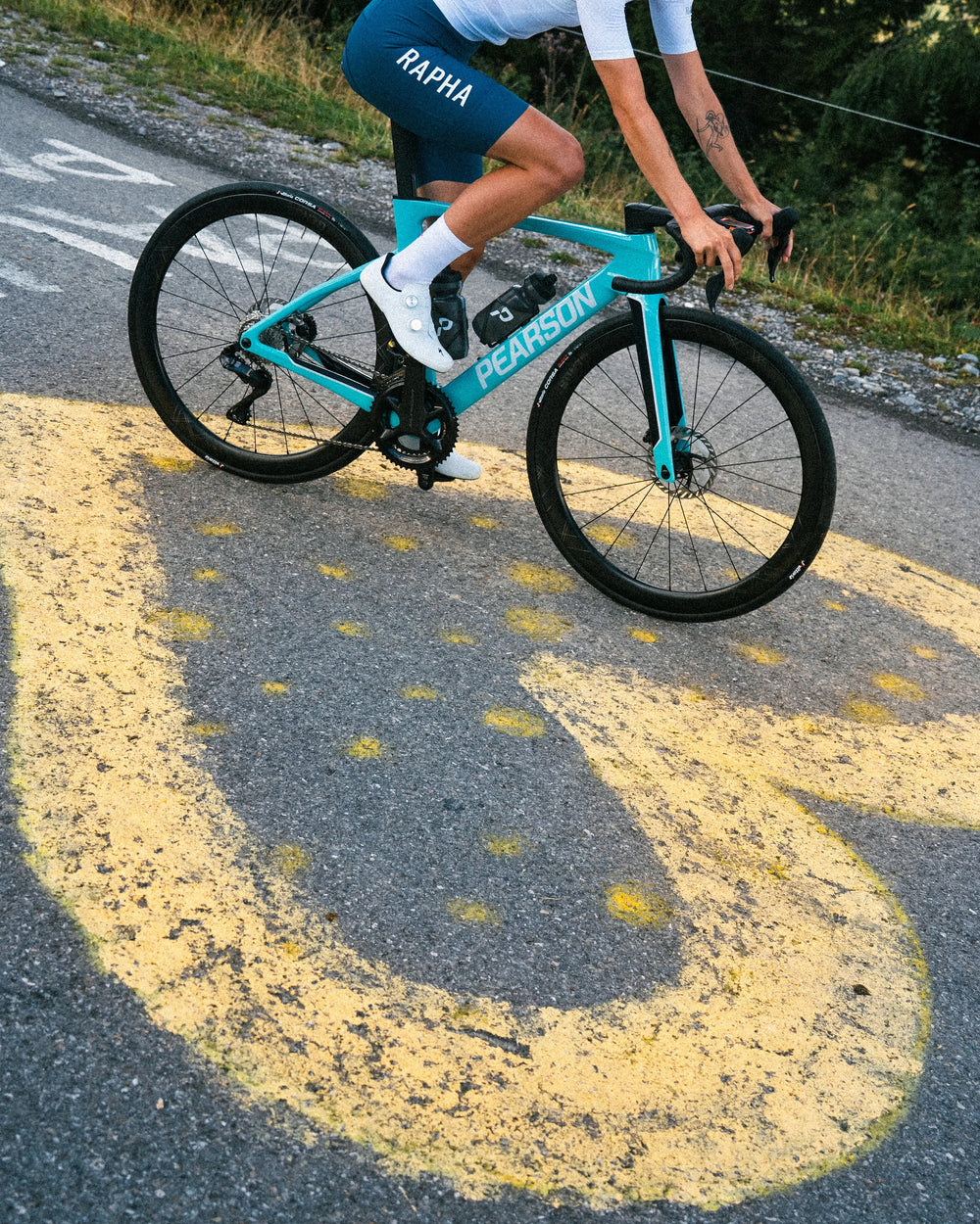 Shift 2.0 in Heritage Blue on the painted mountain road